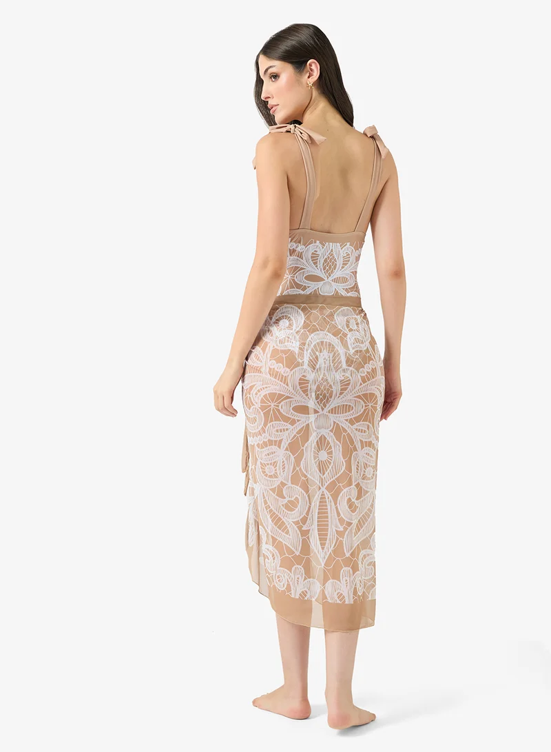 ايلا ملابس سباحة مطبوعة مع سارونغ